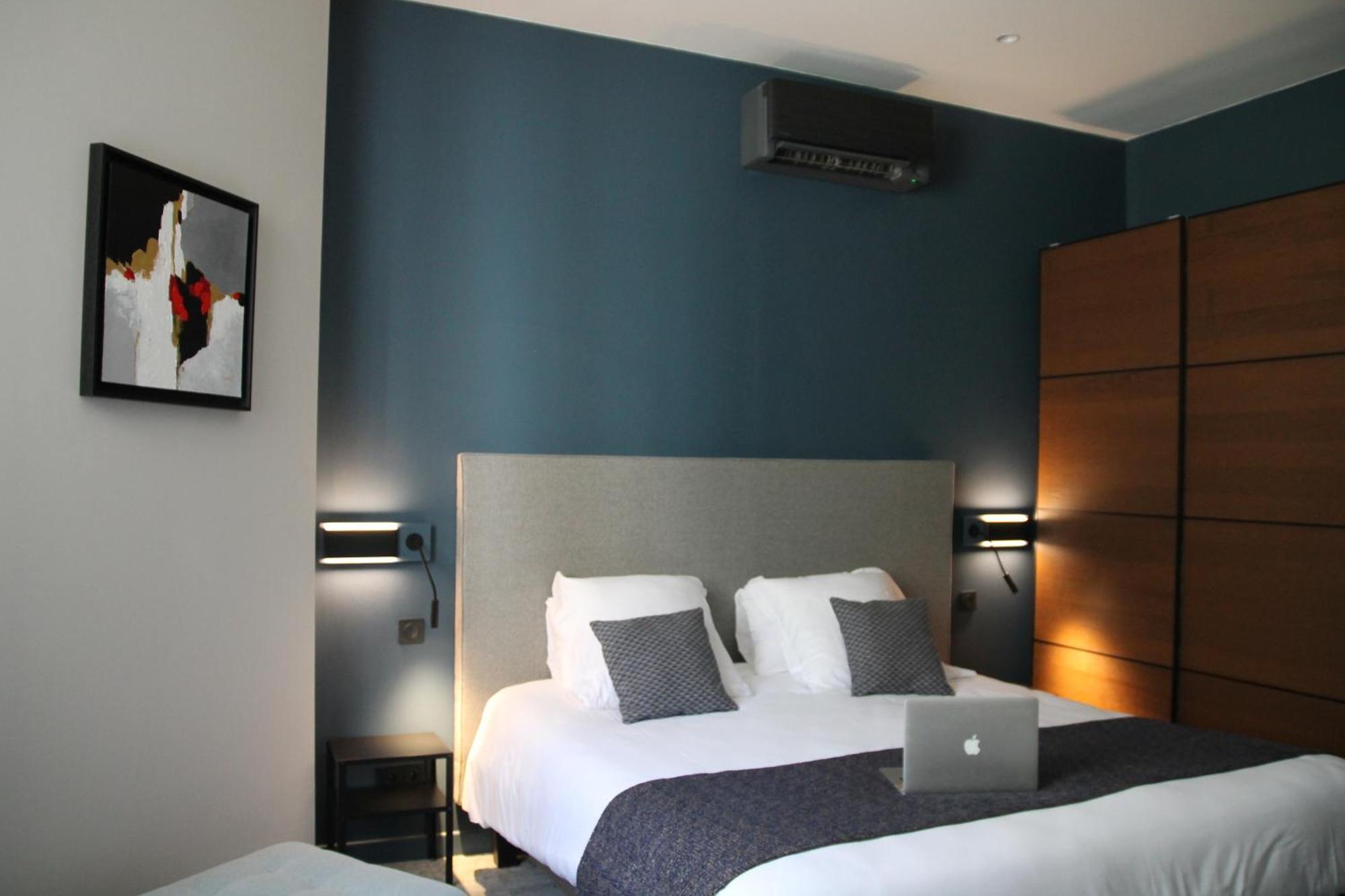 Junior Suite,1619757990:JPEG