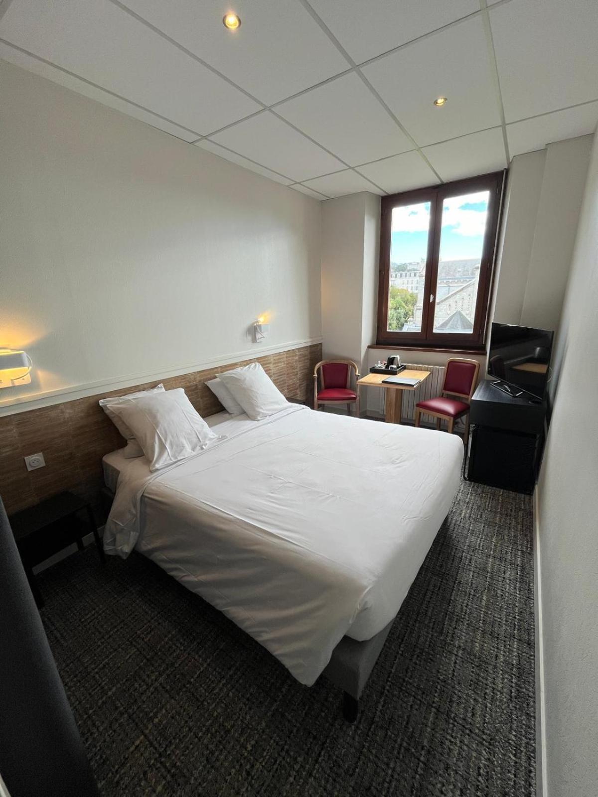 Standard Double Room without Air-Conditioning